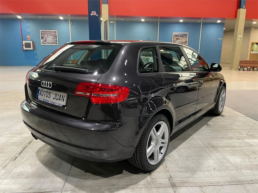 Foto 13 AUDI A3 1.8TFSI SPORTBACK ATTRACTION