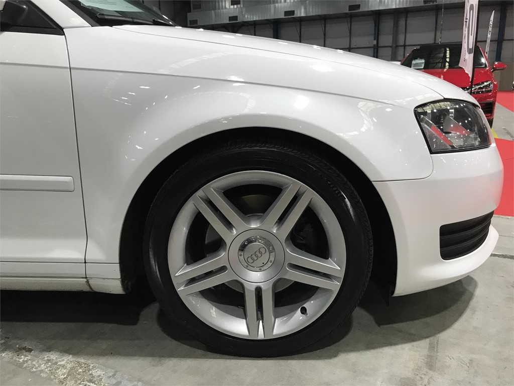 Foto 16 AUDI A3 2.0TDI SPORTBACK QUATTRO