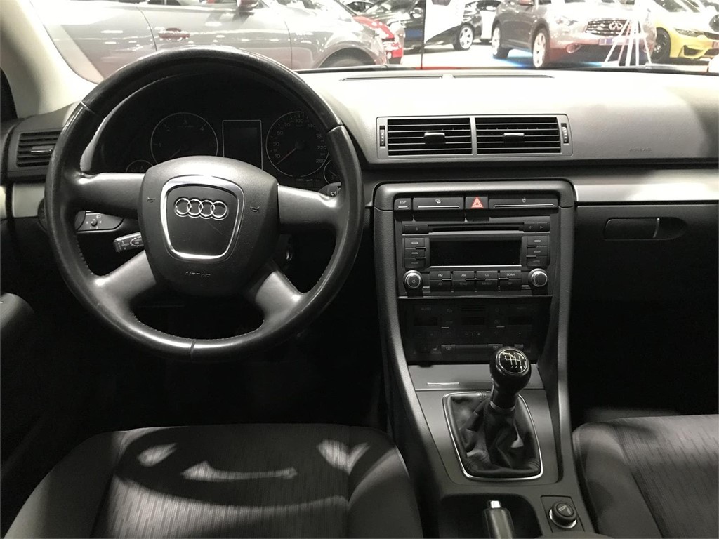 Foto 13 AUDI A4 2.0TDI AVANT