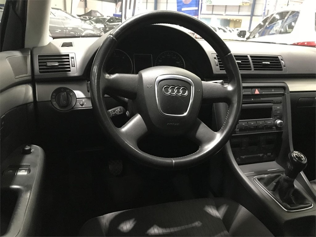 Foto 14 AUDI A4 2.0TDI AVANT