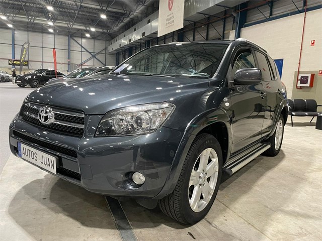 TOYOTA RAV4 2.2 D-CAT