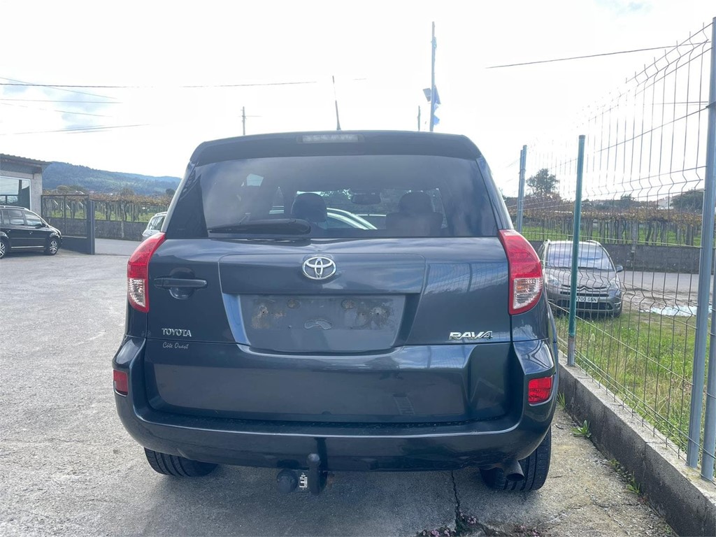 Foto 7 TOYOTA RAV4 2.2 D-CAT