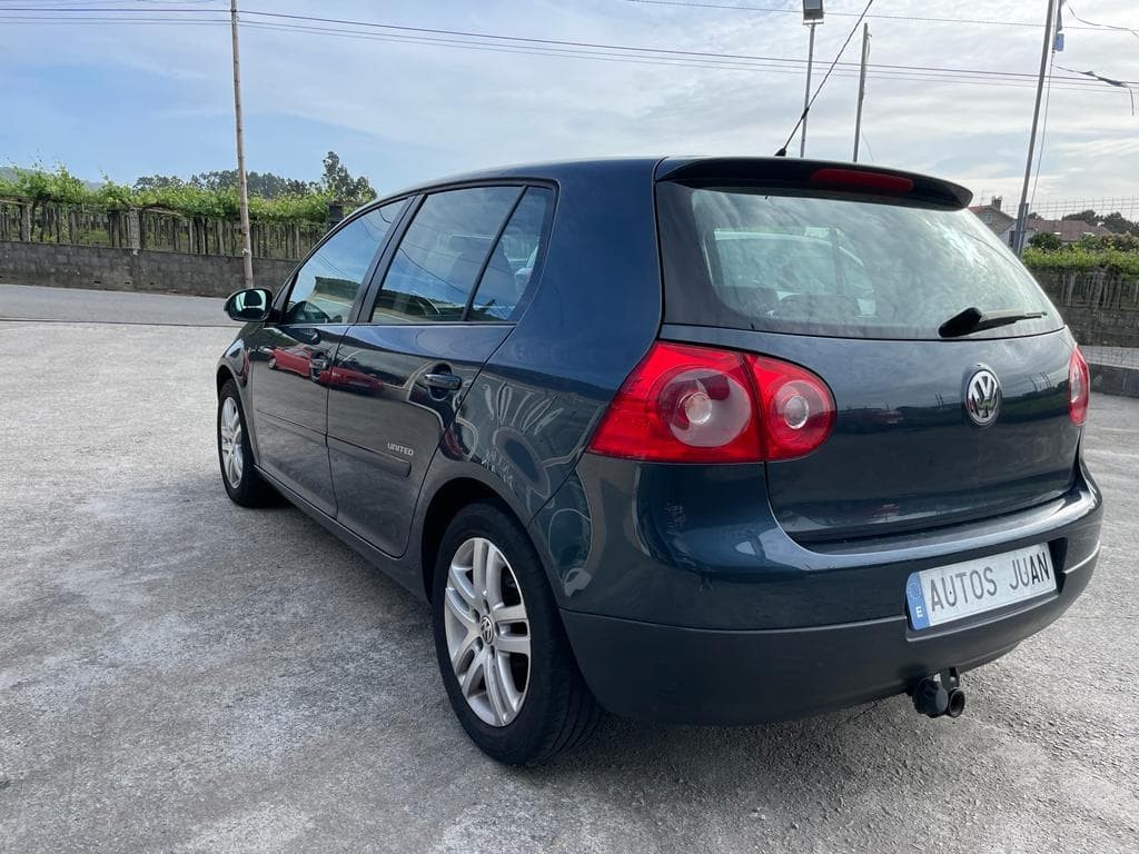 Foto 24 VW GOLF V 1.9TDI UNITED