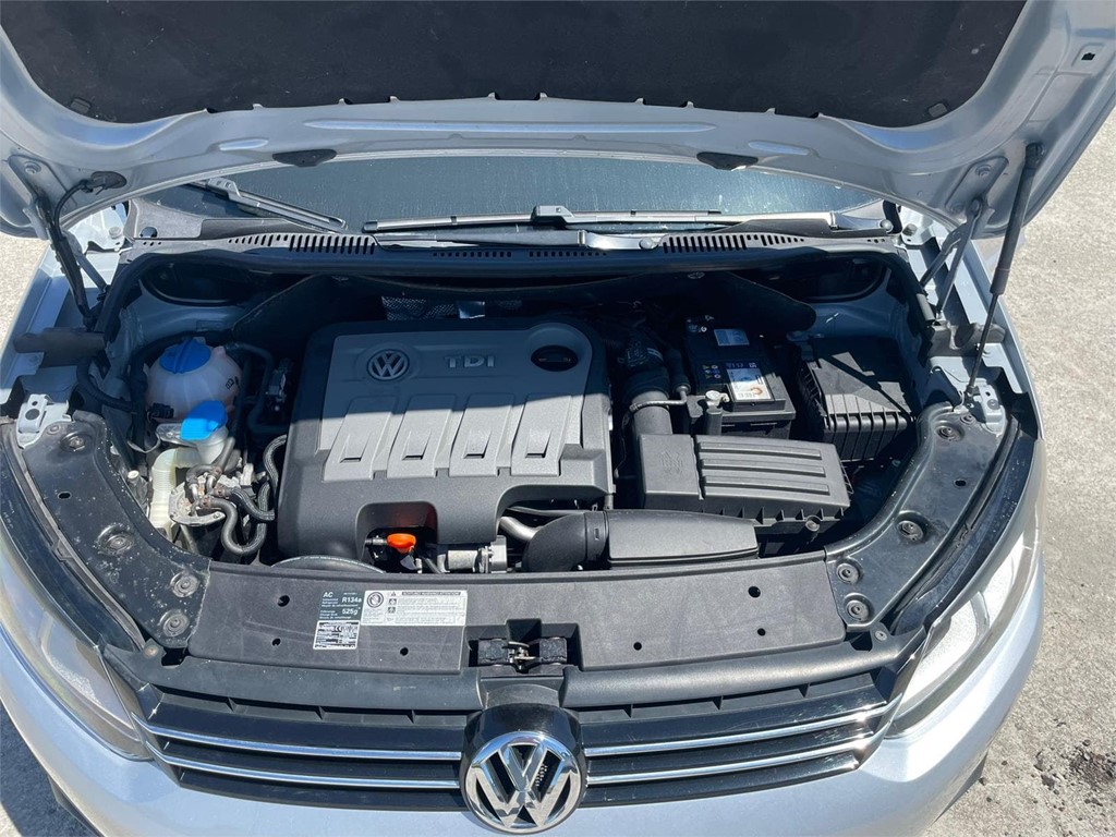 Foto 16 VW TOURAN 1.6TDI COMFORTLINE