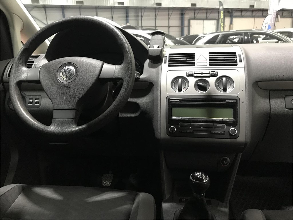 Foto 11 VW TOURAN 2.0TDI