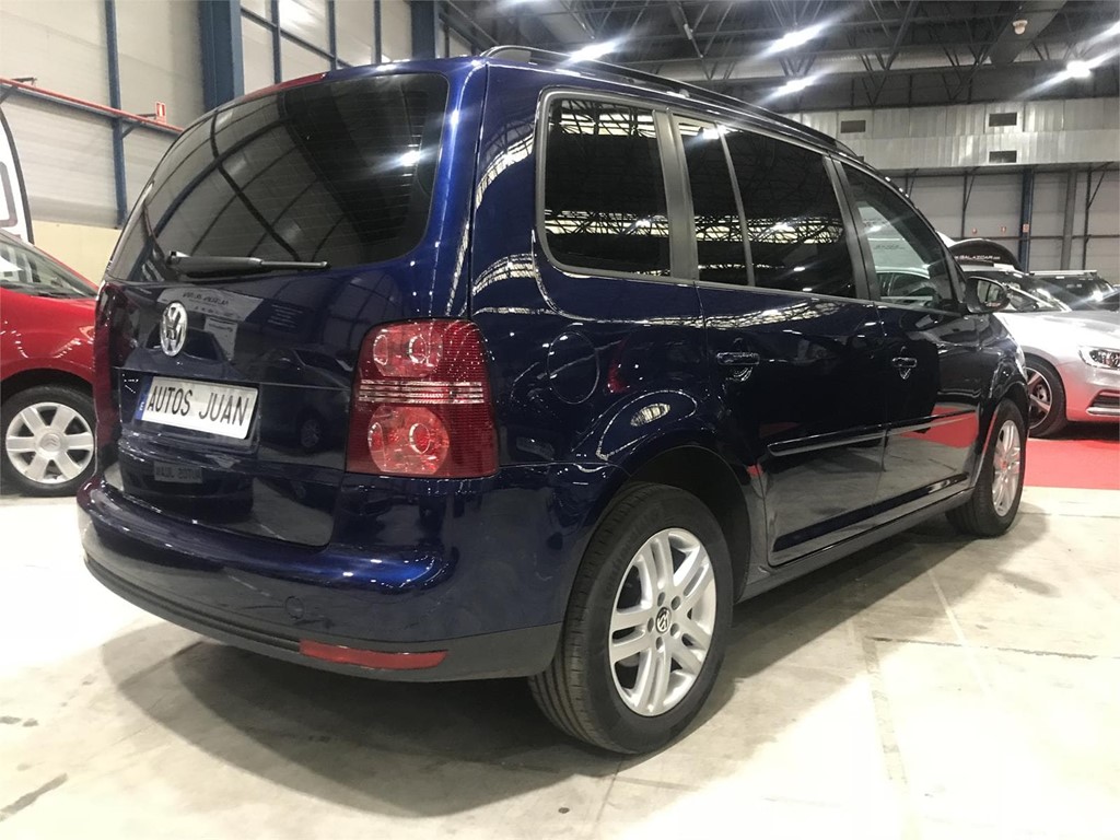 Foto 4 VW TOURAN 2.0TDI